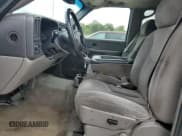 ✅ 2005 Chevrolet Tahoe LS • VIN: 1GNEC13V75J218794 • Lot: 81283455. Listed on Copart with 357,072 mi. Free auction sales archive from the USA and detailed vehicle history report at DreamBid. Image 7.