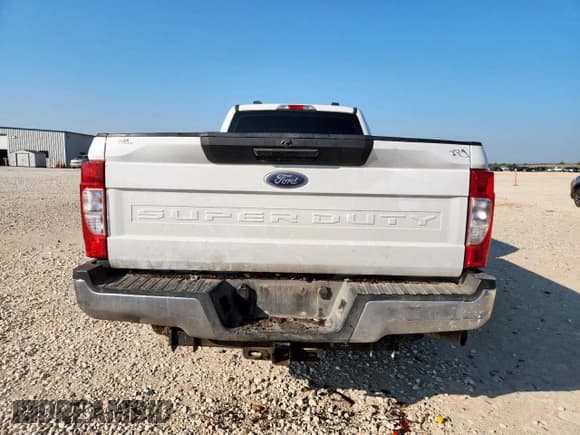 ✅ 2020 Ford F-250 XL • VIN: 1FT7W2A6XLED68544 • Lot: 71995335. Listed on Copart with 87,745 mi. Free auction sales archive from the USA and detailed vehicle history report at DreamBid. Image 6.