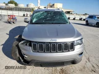 ✅ 2019 Jeep Grand Cherokee Laredo E • VIN: 1C4RJEAG7KC556577 • Lot: 91267885. Wystawiony na Copart z przebiegiem 92 566 mil. Bezpłatny archiwum sprzedaży aukcyjnych z USA i szczegółowy raport historii pojazdu na DreamBid. Zdjęcie 5.