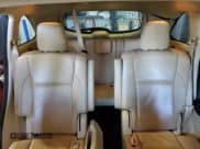 ✅ 2015 Toyota Highlander Limited • VIN: 5TDYKRFH9FS095453 • Lot: 82474625. Wystawiony na Copart z przebiegiem 70 901 mil. Bezpłatny archiwum sprzedaży aukcyjnych z USA i szczegółowy raport historii pojazdu na DreamBid. Zdjęcie 10.