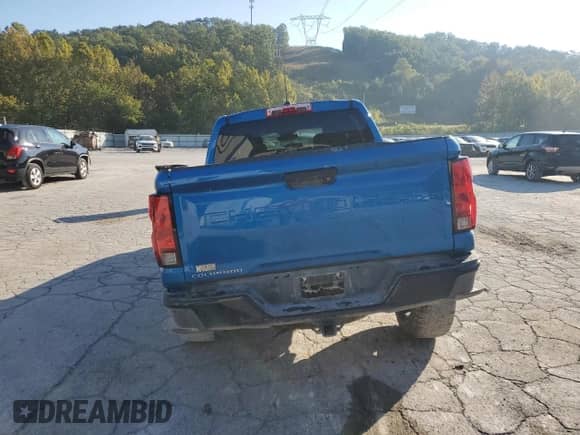 2024 Chevrolet Colorado 4WD Trail Boss с VIN 1GCPTEEK0R1227760, выставлен на аукционе Copart как лот 80683055 с пробегом Не указан миль и Списание • Salvage title. История ставок и продаж доступна на DreamBid. Изображение 6.