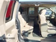 ✅ 2004 Ford F-150 XLT • VIN: 1FTPX145X4NC49551 • Lot: 43336554. Listed on IAAI with 117,418 mi. Free auction sales archive from the USA and detailed vehicle history report at DreamBid. Image 8.