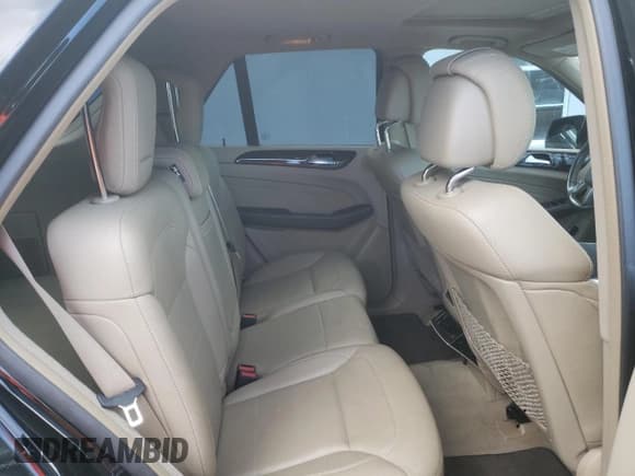 ✅ 2013 Mercedes-Benz M 350 • VIN: 4JGDA5HB1DA201001 • Lot: 84010885. Listed on Copart with 85,153 mi. Free auction sales archive from the USA and detailed vehicle history report at DreamBid. Image 11.