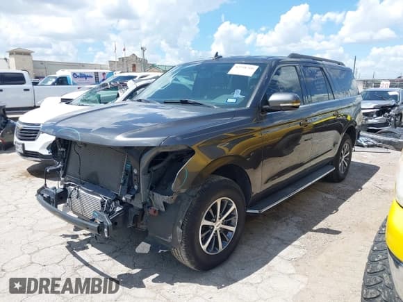 ✅ 2020 Ford Expedition Max XLT • VIN: 1FMJK1HT8LEA92299 • Лот: 42398700. Опубликован ранее на IAAI с пробегом 94 154 миль. Бесплатный доступ к архиву аукционных продаж из США и подробный отчёт об истории автомобиля на DreamBid. Изображение 2.