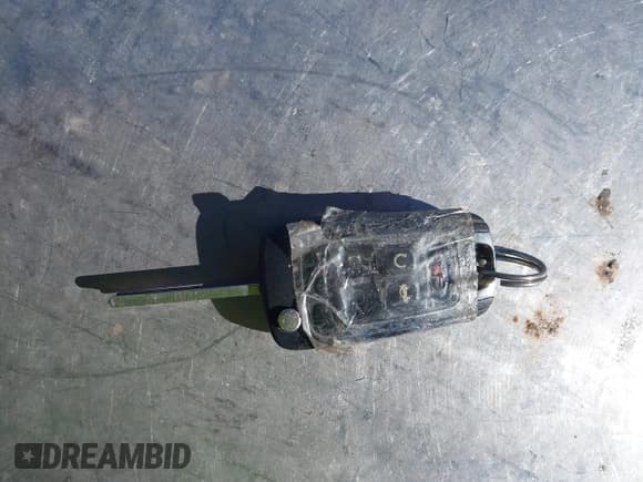 ✅ 2015 Chevrolet Impala LTZ • VIN: 1G1165S35FU139896 • Lot: 43379875. Wystawiony na IAAI z przebiegiem 125 089 mil. Bezpłatny archiwum sprzedaży aukcyjnych z USA i szczegółowy raport historii pojazdu na DreamBid. Zdjęcie 11.