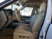 ✅ 2014 Ford Expedition Max XLT • VIN: 1FMJK1J53EEF44805 • Лот: 62191635. Опубликован ранее на Copart с пробегом 167 624 миль. Бесплатный доступ к архиву аукционных продаж из США и подробный отчёт об истории автомобиля на DreamBid. Изображение 7.