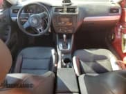 ✅ 2013 Volkswagen Jetta SE • VIN: 3VWDP7AJ7DM215078 • Lot: 81124564. Wystawiony na Copart z przebiegiem 236 284 mil. Bezpłatny archiwum sprzedaży aukcyjnych z USA i szczegółowy raport historii pojazdu na DreamBid. Zdjęcie 8.