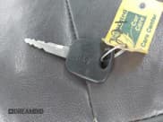 ✅ 2004 Ford F-150 XL • VIN: 2FTRF17W04CA88262 • Lot: 42312475. Wystawiony na IAAI z przebiegiem 84 272 mil. Bezpłatny archiwum sprzedaży aukcyjnych z USA i szczegółowy raport historii pojazdu na DreamBid. Zdjęcie 11.