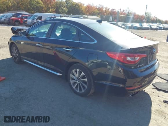 ✅ 2015 Hyundai Sonata Limited • VIN: 5NPE34AF9FH055646 • Лот: 43516604. Опубликован ранее на IAAI с пробегом 175 517 миль. Бесплатный доступ к архиву аукционных продаж из США и подробный отчёт об истории автомобиля на DreamBid. Изображение 3.