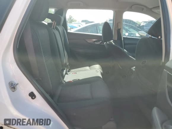 ✅ 2017 Nissan Rogue S • VIN: KNMAT2MT8HP532787 • Лот: 60619935. Опубликован ранее на Copart с пробегом 177 919 миль. Бесплатный доступ к архиву аукционных продаж из США и подробный отчёт об истории автомобиля на DreamBid. Изображение 10.