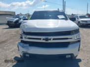 ✅ 2021 Chevrolet Silverado 1500 RST • VIN: 3GCPWDET6MG225046 • Lot: 43202972. Wystawiony na IAAI z przebiegiem 94 604 mil. Bezpłatny archiwum sprzedaży aukcyjnych z USA i szczegółowy raport historii pojazdu na DreamBid. Zdjęcie 13.