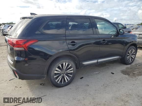 ✅ 2020 Mitsubishi Outlander ES • VIN: JA4AD2A35LZ045281 • Лот: 85327015. Опубликован ранее на Copart с пробегом 130 293 миль. Бесплатный доступ к архиву аукционных продаж из США и подробный отчёт об истории автомобиля на DreamBid. Изображение 3.