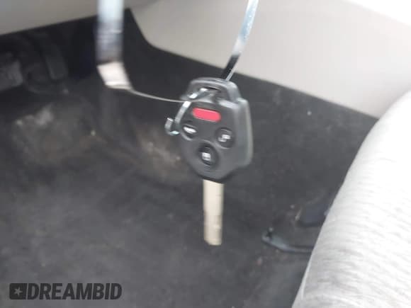 ✅ 2012 Subaru Outback Prem • VIN: 4S4BRCCC7C3207506 • Лот: 43579759. Опубликован ранее на IAAI с пробегом 173 385 миль. Бесплатный доступ к архиву аукционных продаж из США и подробный отчёт об истории автомобиля на DreamBid. Изображение 11.