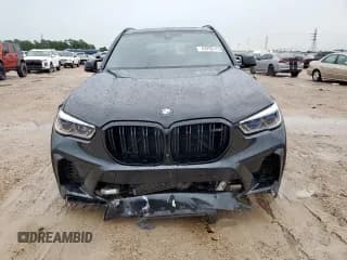 ✅ 2021 BMW X5 M • VIN: 5YMJU0C08M9F36288 • Lot: 63783175. Wystawiony na Copart z przebiegiem 44 225 mil. Bezpłatny archiwum sprzedaży aukcyjnych z USA i szczegółowy raport historii pojazdu na DreamBid. Zdjęcie 5.