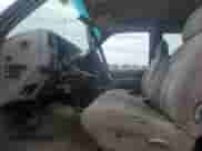 1999 Chevrolet Silverado 1500 с VIN 1GCEK19R4XR118663, выставлен на аукционе Copart как лот 80535195 с пробегом 190 771 миль миль и Списание • Salvage title. История ставок и продаж доступна на DreamBid. Изображение 7.