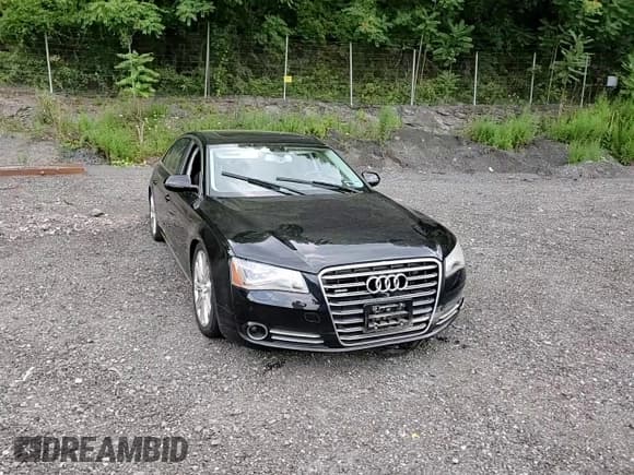 ✅ 2014 Audi A8 4.0T • VIN: WAUR2AFD5EN003923 • Лот: 65389025. Опубликован ранее на Copart с пробегом 97 833 миль. Бесплатный доступ к архиву аукционных продаж из США и подробный отчёт об истории автомобиля на DreamBid. Изображение 13.