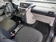 ✅ 2013 Scion iQ • VIN: JTNJJXB0XDJ024826 • Lot: 81398265. Wystawiony na Copart z przebiegiem 63 899 mil. Bezpłatny archiwum sprzedaży aukcyjnych z USA i szczegółowy raport historii pojazdu na DreamBid. Zdjęcie 8.