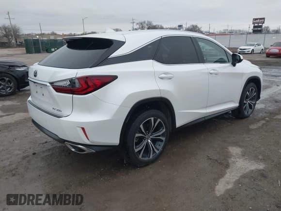✅ 2019 Lexus RX 350 • VIN: 2T2BZMCA6KC186187 • Lot: 43792492. Wystawiony na IAAI z przebiegiem 54 170 mil. Bezpłatny archiwum sprzedaży aukcyjnych z USA i szczegółowy raport historii pojazdu na DreamBid. Zdjęcie 4.