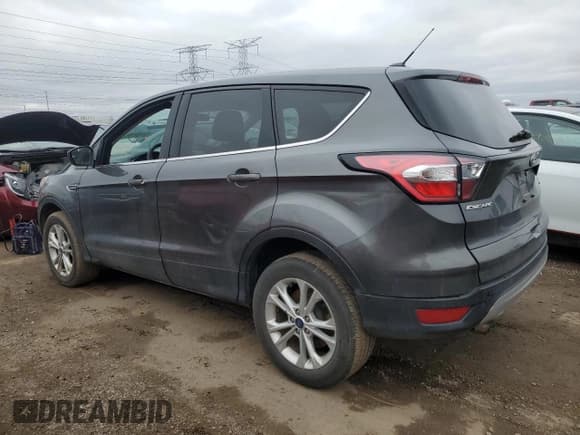 ✅ 2017 Ford Escape SE • VIN: 1FMCU9GD5HUE49110 • Lot: 51139785. Wystawiony na Copart z przebiegiem 174 399 mil. Bezpłatny archiwum sprzedaży aukcyjnych z USA i szczegółowy raport historii pojazdu na DreamBid. Zdjęcie 2.
