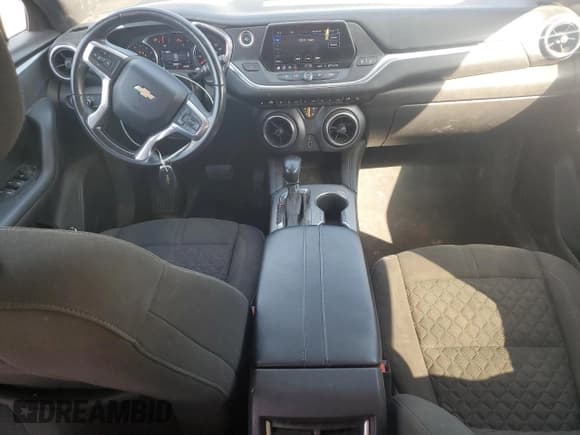 ✅ 2019 Chevrolet Blazer • VIN: 3GNKBGRS7KS573626 • Lot: 70588165. Listed on Copart with 184,521 mi. Free auction sales archive from the USA and detailed vehicle history report at DreamBid. Image 8.