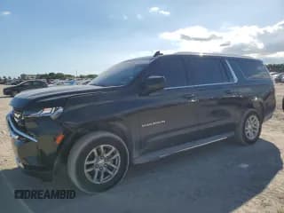 ✅ 2024 Chevrolet Suburban LT • VIN: 1GNSCCKD4RR177376 • Лот: 86729385. Опубликован ранее на Copart с пробегом 65 380 миль. Бесплатный доступ к архиву аукционных продаж из США и подробный отчёт об истории автомобиля на DreamBid. Изображение 1.