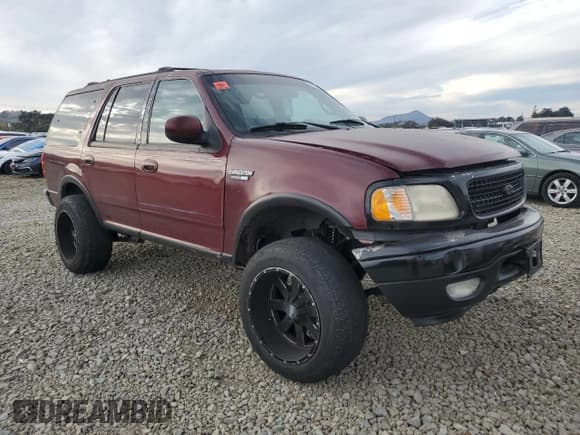 ✅ 2000 Ford Expedition Eddie Bauer • VIN: 1FMFU18L1YLC38321 • Лот: 92465525. Опубликован ранее на Copart с пробегом 157 804 миль. Бесплатный доступ к архиву аукционных продаж из США и подробный отчёт об истории автомобиля на DreamBid. Изображение 4.