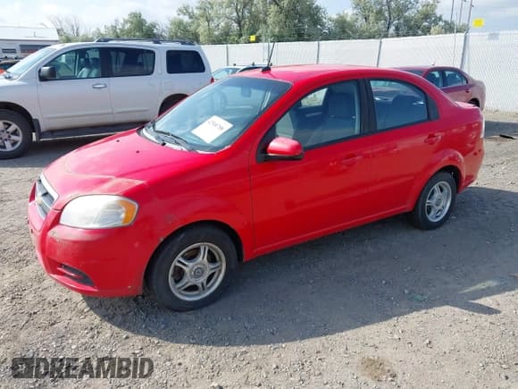 ✅ 2010 Chevrolet Aveo 1LT • VIN: KL1TD5DE1AB100478 • Lot: 42500788. Wystawiony na IAAI z przebiegiem 155 851 mil. Bezpłatny archiwum sprzedaży aukcyjnych z USA i szczegółowy raport historii pojazdu na DreamBid. Zdjęcie 2.