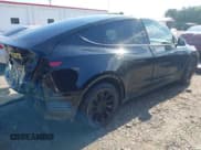 ✅ 2022 Tesla Model Y Long Range • VIN: 7SAYGDEE6NF385120 • Lot: 42194477. Wystawiony na IAAI z przebiegiem 42 201 mil. Bezpłatny archiwum sprzedaży aukcyjnych z USA i szczegółowy raport historii pojazdu na DreamBid. Zdjęcie 4.