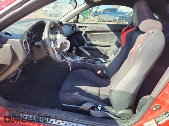 ✅ 2015 Scion FR-S • VIN: JF1ZNAA13F8705249 • Лот: 81463715. Опубликован ранее на Copart с пробегом Не указан. Бесплатный доступ к архиву аукционных продаж из США и подробный отчёт об истории автомобиля на DreamBid. Изображение 7.