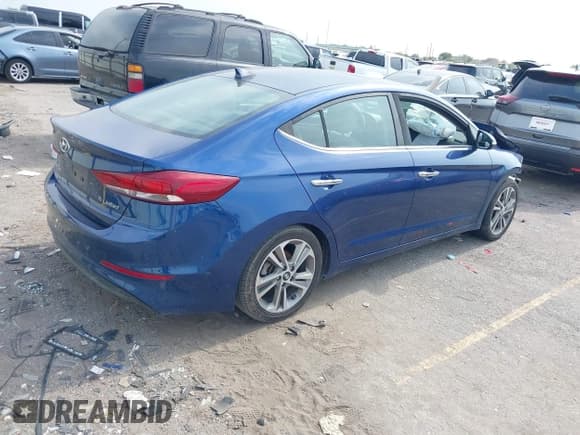 ✅ 2017 Hyundai Elantra SE • VIN: 5NPD84LF5HH097924 • Lot: 42887013. Listed on IAAI with 84,156 mi. Free auction sales archive from the USA and detailed vehicle history report at DreamBid. Image 4.
