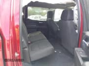 ✅ 2021 Chevrolet Silverado 1500 Custom • VIN: 3GCPYBEKXMG204495 • Lot: 43205186. Wystawiony na IAAI z przebiegiem 59 717 mil. Bezpłatny archiwum sprzedaży aukcyjnych z USA i szczegółowy raport historii pojazdu na DreamBid. Zdjęcie 8.