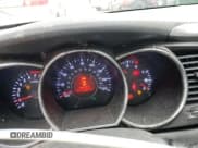 ✅ 2013 Kia Optima LX • VIN: KNAGM4A72D5301445 • Лот: 90258645. Опубликован ранее на Copart с пробегом 174 922 миль. Бесплатный доступ к архиву аукционных продаж из США и подробный отчёт об истории автомобиля на DreamBid. Изображение 9.