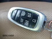 ✅ 2020 Hyundai Sonata Limited • VIN: 5NPEH4J21LH005642 • Лот: 43086541. Опубликован ранее на IAAI с пробегом 205 058 миль. Бесплатный доступ к архиву аукционных продаж из США и подробный отчёт об истории автомобиля на DreamBid. Изображение 11.