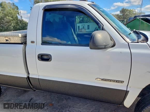 ✅ 2004 Chevrolet Silverado 2500HD Work Truck • VIN: 1GCHK24U14E290375 • Lot: 94463315. Wystawiony na Copart z przebiegiem 254 033 mil. Bezpłatny archiwum sprzedaży aukcyjnych z USA i szczegółowy raport historii pojazdu na DreamBid. Zdjęcie 10.