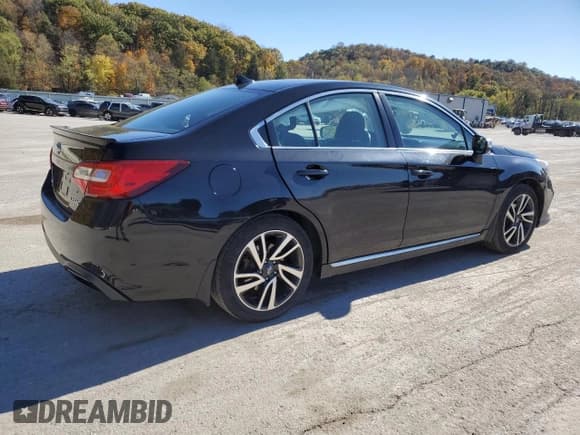 ✅ 2019 Subaru Legacy Special Sports • VIN: 4S3BNAR65K3009141 • Лот: 90488345. Опубликован ранее на Copart с пробегом 127 284 миль. Бесплатный доступ к архиву аукционных продаж из США и подробный отчёт об истории автомобиля на DreamBid. Изображение 3.