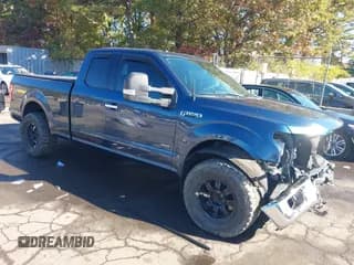 ✅ 2017 Ford F-150 XLT • VIN: 1FTFX1EG0HFA55980 • Lot: 43513622. Wystawiony na IAAI z przebiegiem 241 023 mil. Bezpłatny archiwum sprzedaży aukcyjnych z USA i szczegółowy raport historii pojazdu na DreamBid. Zdjęcie 1.