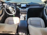 ✅ 2022 Ford Explorer XLT • VIN: 1FMSK7DH5NGC33331 • Лот: 87106045. Опубликован ранее на Copart с пробегом 24 541 миль. Бесплатный доступ к архиву аукционных продаж из США и подробный отчёт об истории автомобиля на DreamBid. Изображение 8.