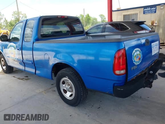✅ 1999 Ford F-150 XL • VIN: 1FTRX17L9XNB83680 • Lot: 42636807. Listed on IAAI with Not provided. Free auction sales archive from the USA and detailed vehicle history report at DreamBid. Image 3.