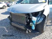 ✅ 2022 Chevrolet Equinox Premier • VIN: 2GNAXNEV2N6135147 • Lot: 43440446. Wystawiony na IAAI z przebiegiem 29 818 mil. Bezpłatny archiwum sprzedaży aukcyjnych z USA i szczegółowy raport historii pojazdu na DreamBid. Zdjęcie 6.