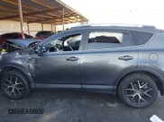 ✅ 2018 Toyota RAV4 SE • VIN: JTMNFREVXJJ723007 • Лот: 43576593. Опубликован ранее на IAAI с пробегом 213 811 миль. Бесплатный доступ к архиву аукционных продаж из США и подробный отчёт об истории автомобиля на DreamBid. Изображение 14.