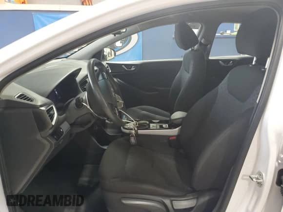 2019 Hyundai Ioniq с VIN KMHC75LH8KU048814, выставлен на аукционе Copart как лот 77227924 с пробегом 121 278 миль миль и Списание • Salvage title. История ставок и продаж доступна на DreamBid. Изображение 7.