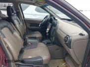 ✅ 2003 Pontiac Aztek • VIN: 3G7DB03E73S564470 • Lot: 41233788. Wystawiony na IAAI z przebiegiem Nie podano. Bezpłatny archiwum sprzedaży aukcyjnych z USA i szczegółowy raport historii pojazdu na DreamBid. Zdjęcie 5.