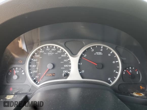 ✅ 2006 Chevrolet Equinox LT • VIN: 2CNDL63F966158313 • Лот: 62952355. Опубликован ранее на Copart с пробегом 200 574 миль. Бесплатный доступ к архиву аукционных продаж из США и подробный отчёт об истории автомобиля на DreamBid. Изображение 9.