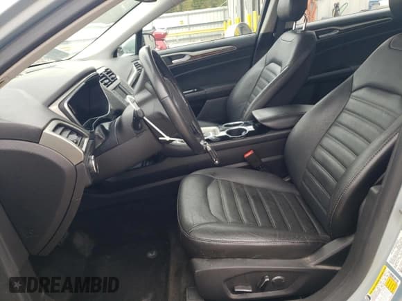 ✅ 2014 Ford Fusion SE Hybrid • VIN: 3FA6P0LU4ER111085 • Лот: 89729325. Опубликован ранее на Copart с пробегом 87 156 миль. Бесплатный доступ к архиву аукционных продаж из США и подробный отчёт об истории автомобиля на DreamBid. Изображение 7.