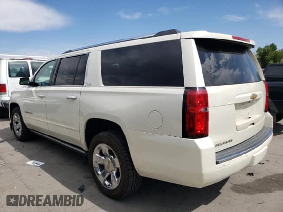 ✅ 2015 Chevrolet Suburban LTZ • VIN: 1GNSKKKC1FR123209 • Lot: 71128734. Wystawiony na Copart z przebiegiem 122 146 mil. Bezpłatny archiwum sprzedaży aukcyjnych z USA i szczegółowy raport historii pojazdu na DreamBid. Zdjęcie 2.
