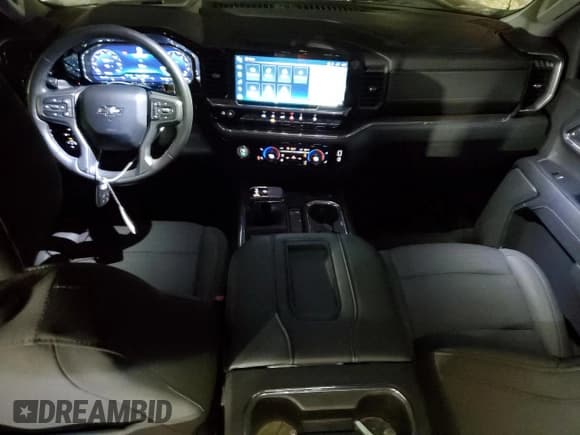 ✅ 2022 Chevrolet Silverado 1500 LT Trail Boss • VIN: 3GCUDFED8NG656468 • Lot: 84808744. Wystawiony na Copart z przebiegiem 50 162 mil. Bezpłatny archiwum sprzedaży aukcyjnych z USA i szczegółowy raport historii pojazdu na DreamBid. Zdjęcie 8.