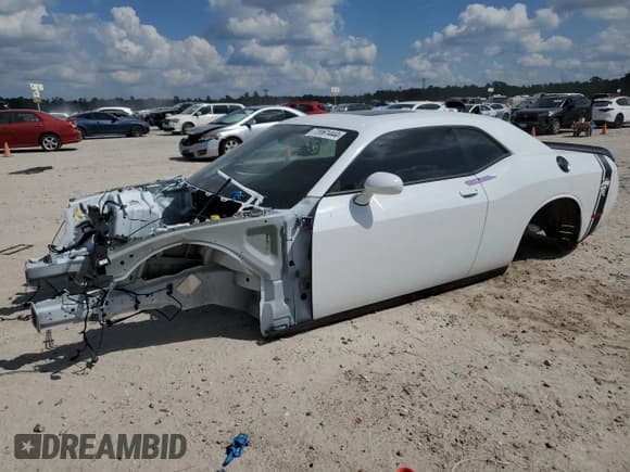 ✅ 2021 Dodge Challenger SRT Hellcat Redeye Widebody • VIN: 2C3CDZL98MH513213 • Lot: 72061444. Wystawiony na Copart z przebiegiem Nie podano. Bezpłatny archiwum sprzedaży aukcyjnych z USA i szczegółowy raport historii pojazdu na DreamBid. Zdjęcie 1.