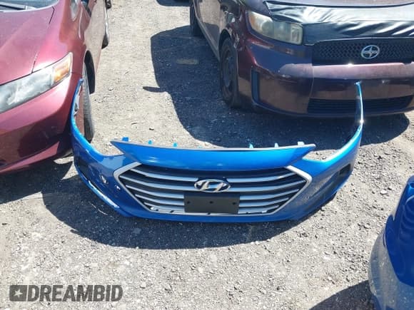 ✅ 2017 Hyundai Elantra Limited • VIN: KMHD84LF8HU189644 • Лот: 43104272. Опубликован ранее на IAAI с пробегом 165 945 миль. Бесплатный доступ к архиву аукционных продаж из США и подробный отчёт об истории автомобиля на DreamBid. Изображение 12.