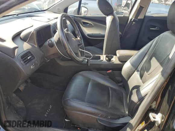 ✅ 2013 Chevrolet Volt • VIN: 1G1RD6E44DU114746 • Lot: 72091674. Wystawiony na Copart z przebiegiem 155 255 mil. Bezpłatny archiwum sprzedaży aukcyjnych z USA i szczegółowy raport historii pojazdu na DreamBid. Zdjęcie 7.