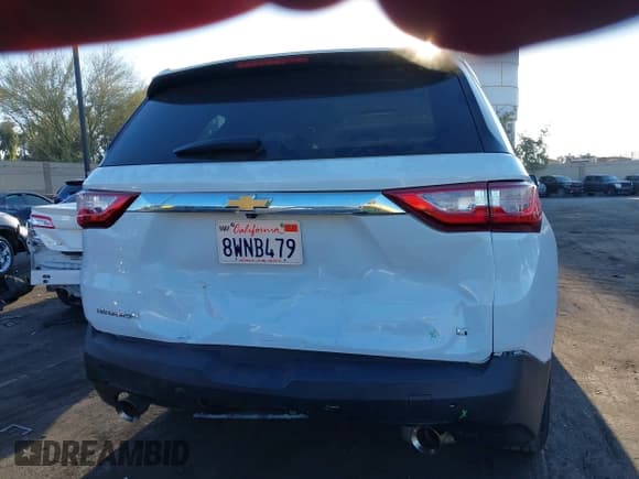 ✅ 2021 Chevrolet Traverse LT Cloth • VIN: 1GNERGKW9MJ194119 • Lot: 43018197. Listed on IAAI with 45,817 mi. Free auction sales archive from the USA and detailed vehicle history report at DreamBid. Image 6.